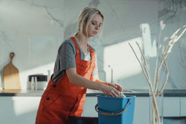 Ménage ponctuel à domicile : la solution idéale pour un coup de propre rapide et efficace